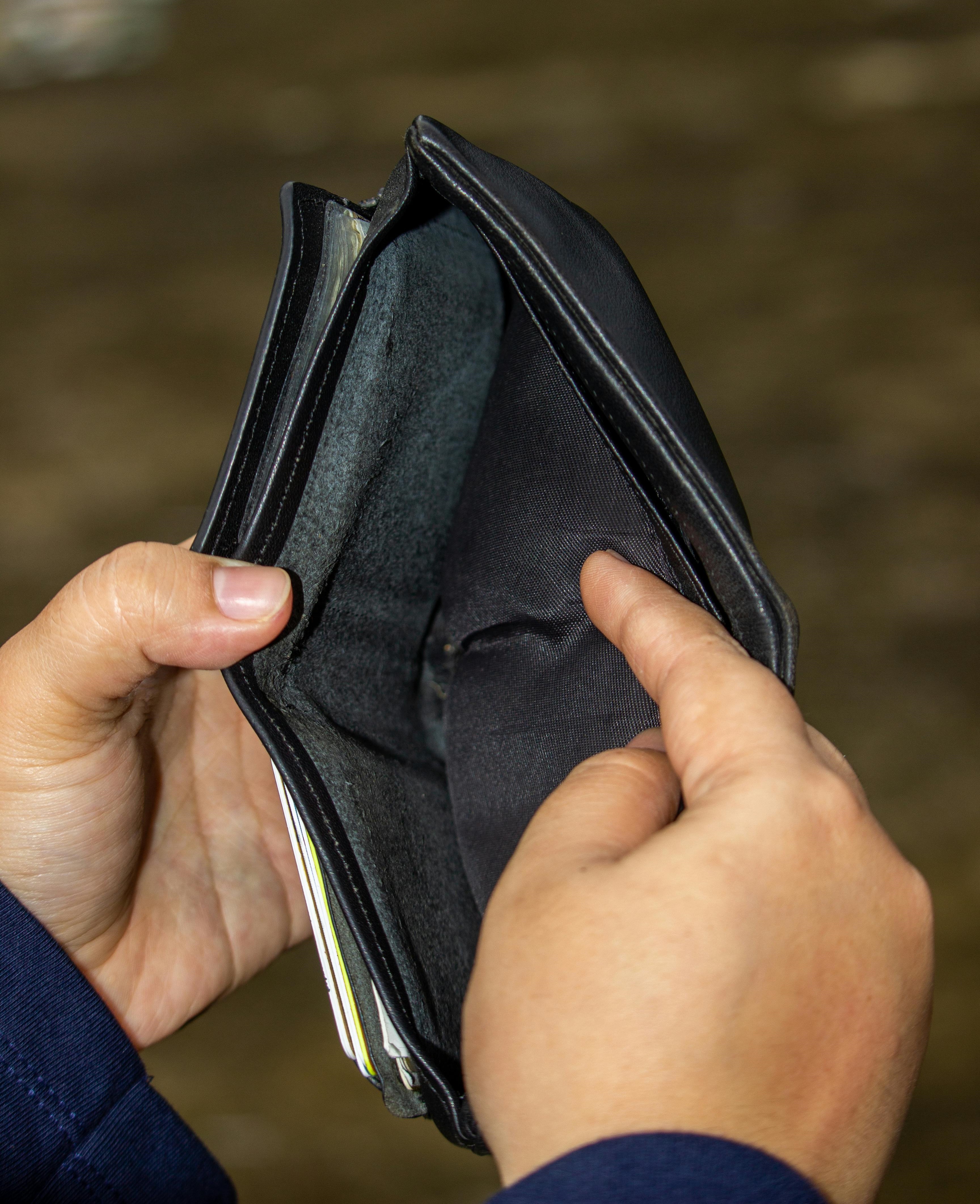 empty wallet